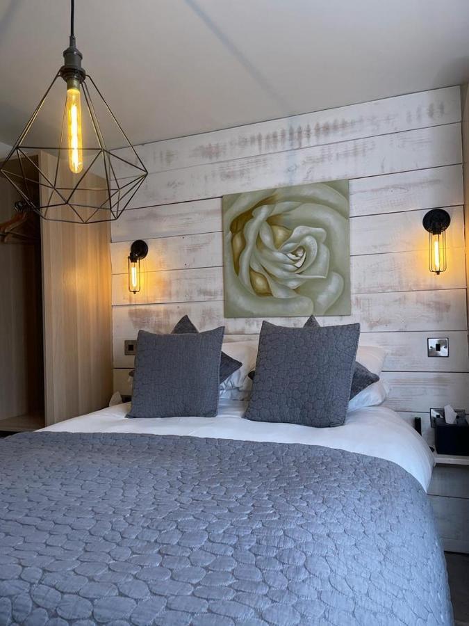 Hollies Cottage Кийли Екстериор снимка